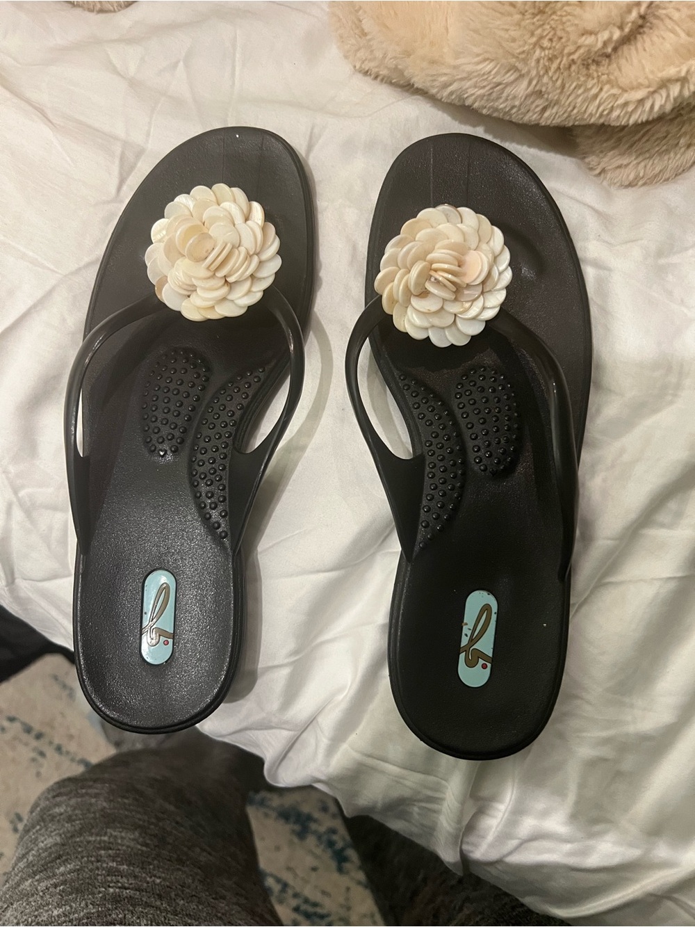 OKA b. Black Flip Flop Sandals with Cream Flower Accent